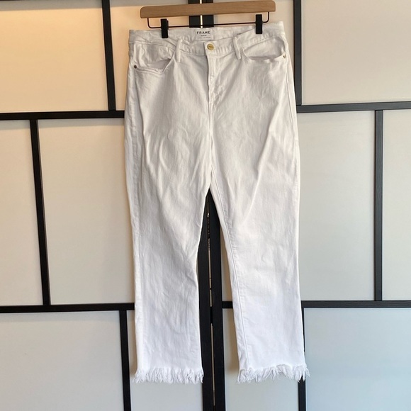 FRAME Le High Straight Blanc white jeans raw hem. Size 32 - Picture 1 of 16